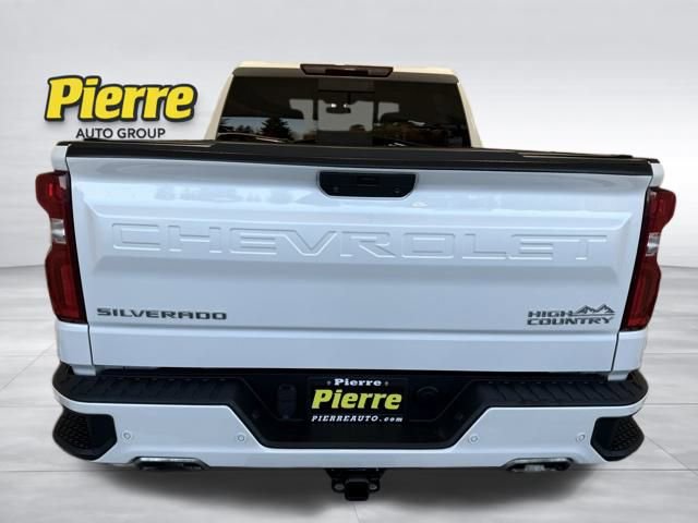 Used 2021 Chevrolet Silverado 1500 High Country w/ Z71 Off-Road Package image 3