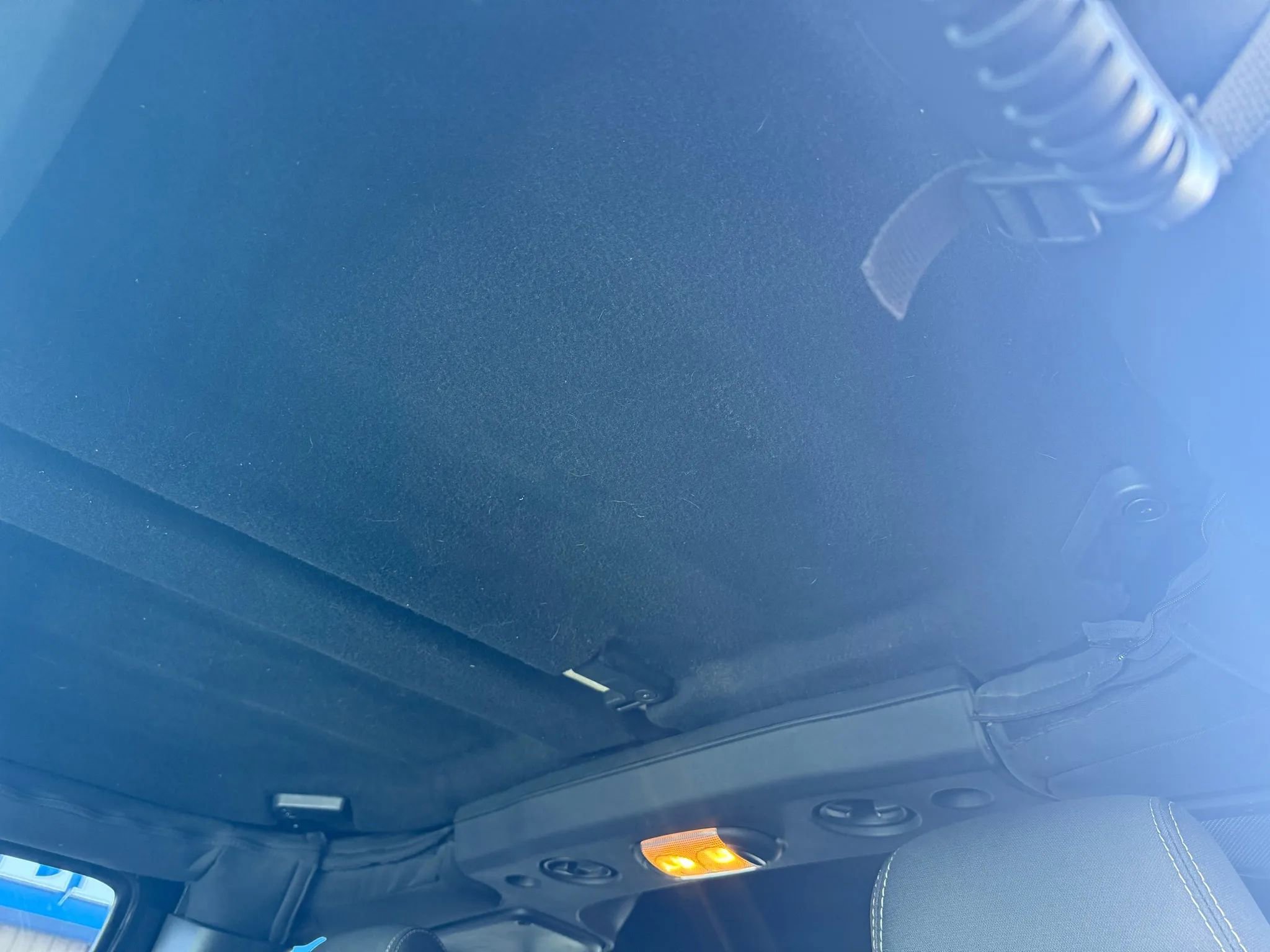 Used 2018 Jeep Wrangler Unlimited Sahara w/ Connectivity Group image 23