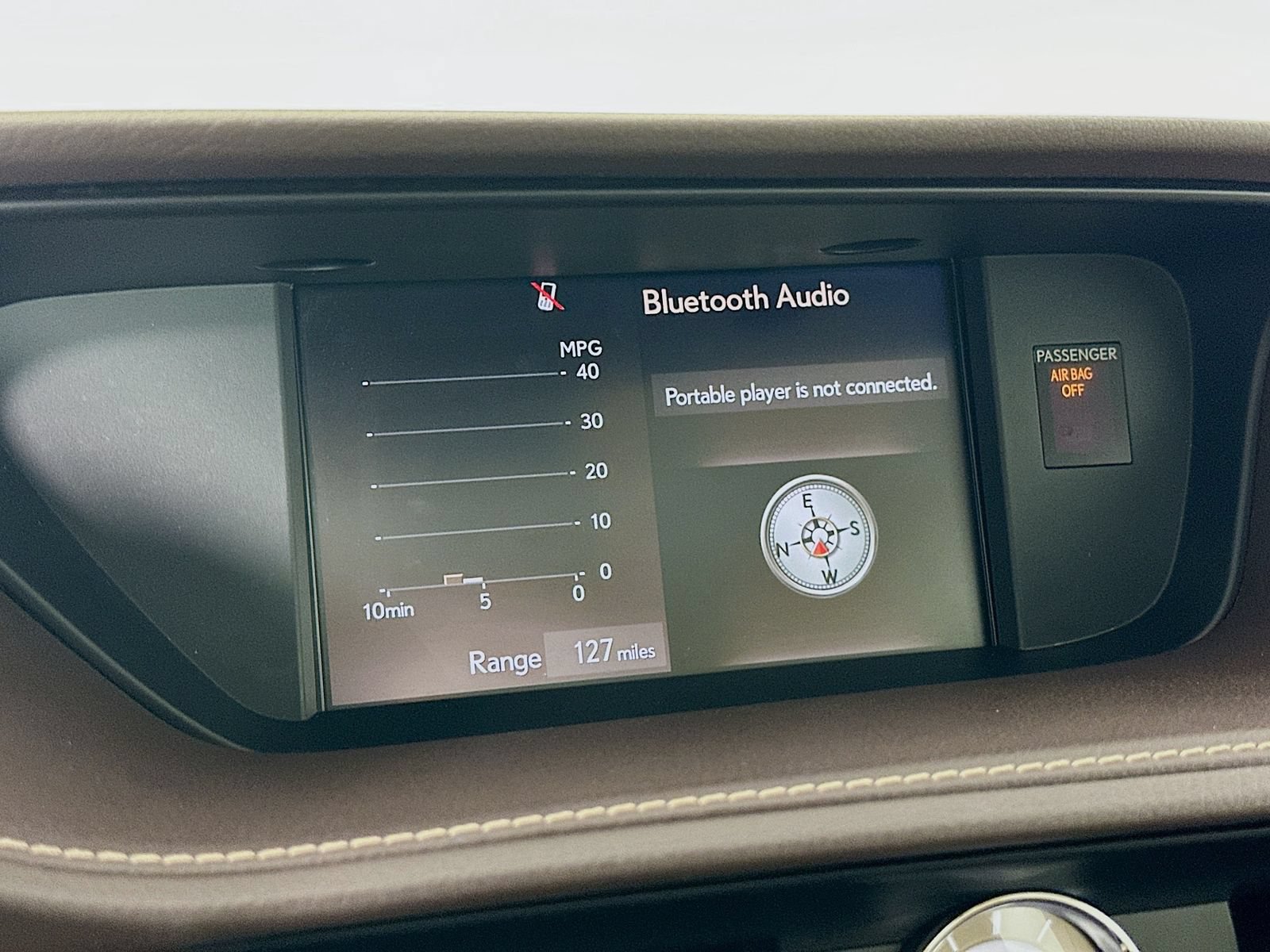 Used 2018 Lexus ES 350 w/ Luxury Package w/Wood Trim FWD image 24