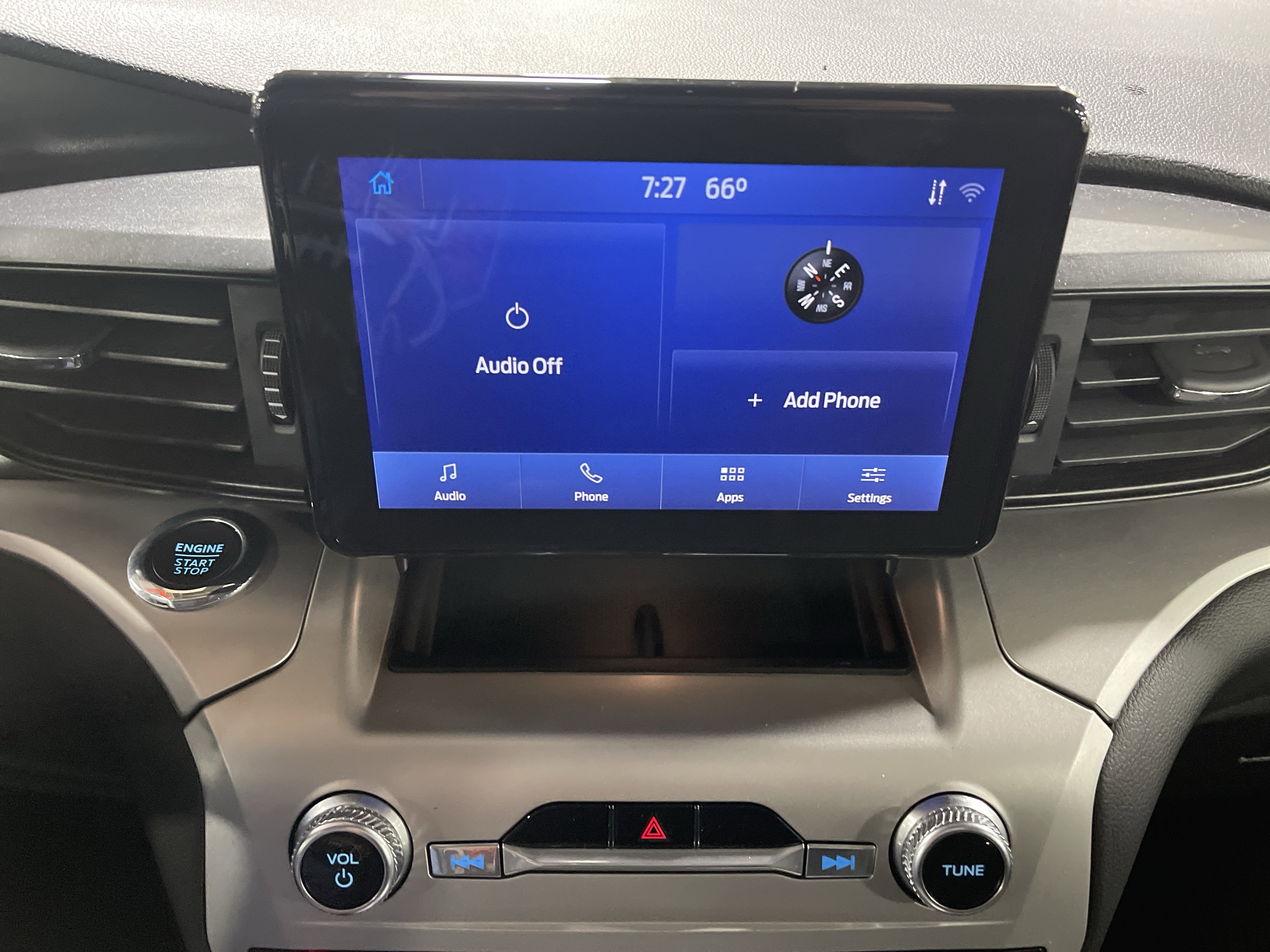 Used 2022 Ford Explorer XLT w/ Class IV Trailer Tow Package image 22