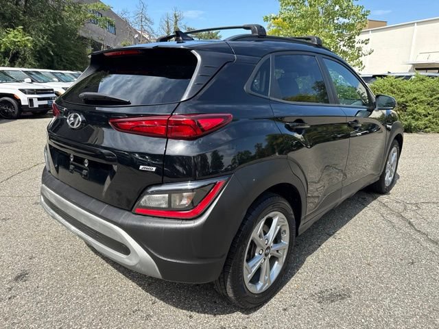 Used 2023 Hyundai Kona SEL AWD/4WD image 15