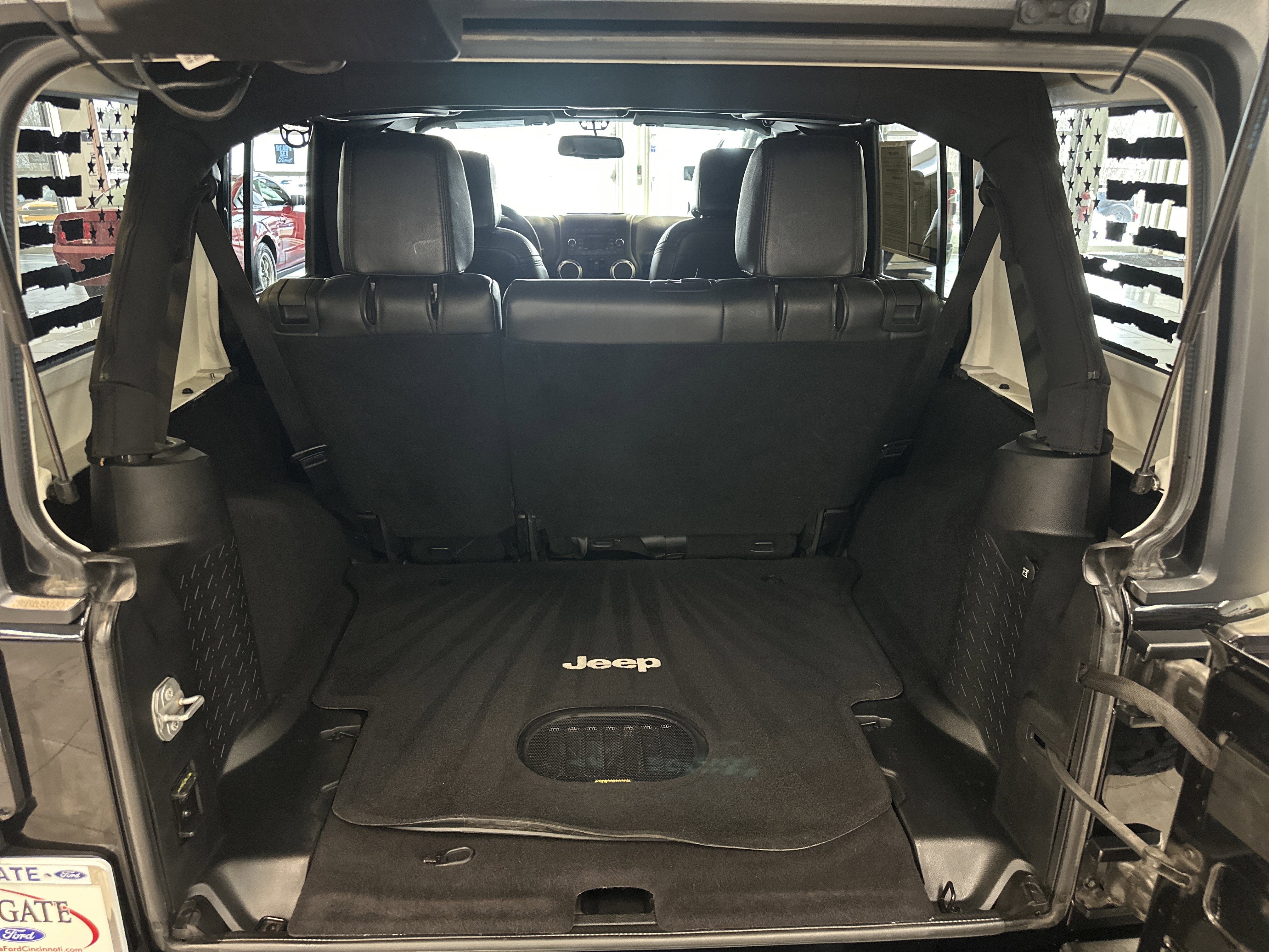 Used 2016 Jeep Wrangler Unlimited Sahara w/ Dual Top Group image 6