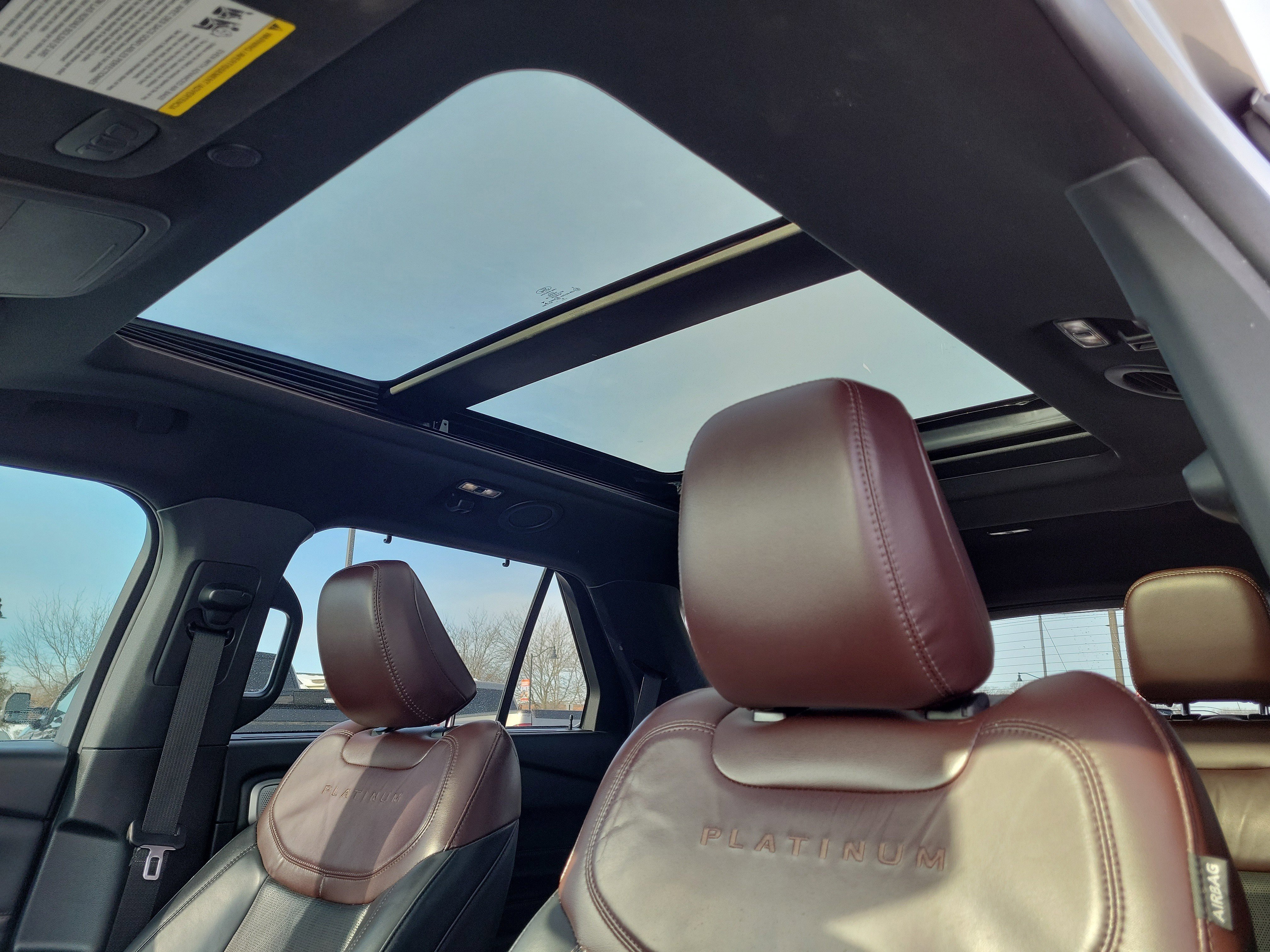 Used 2021 Ford Explorer Platinum w/ Equipment Group 601A image 22