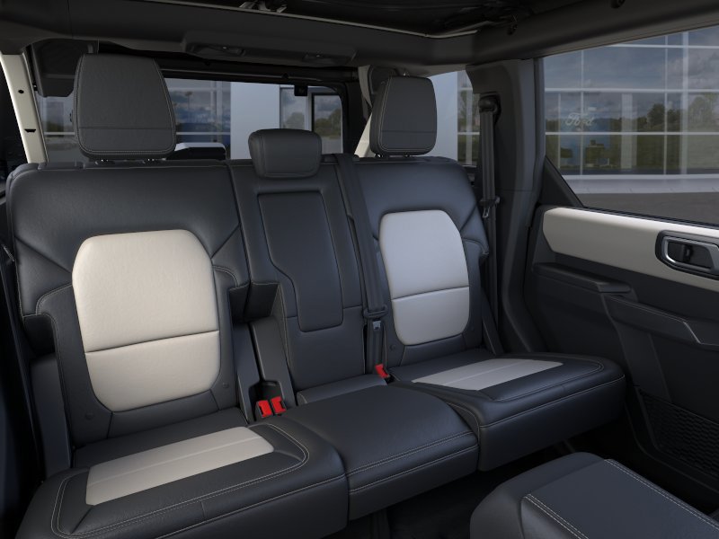 New 2026 Ford Bronco Outer Banks image 11