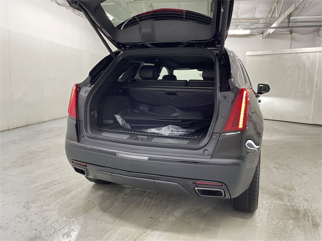 New 2025 Cadillac XT5 Premium Luxury w/ LPO, ONYX Package image 27