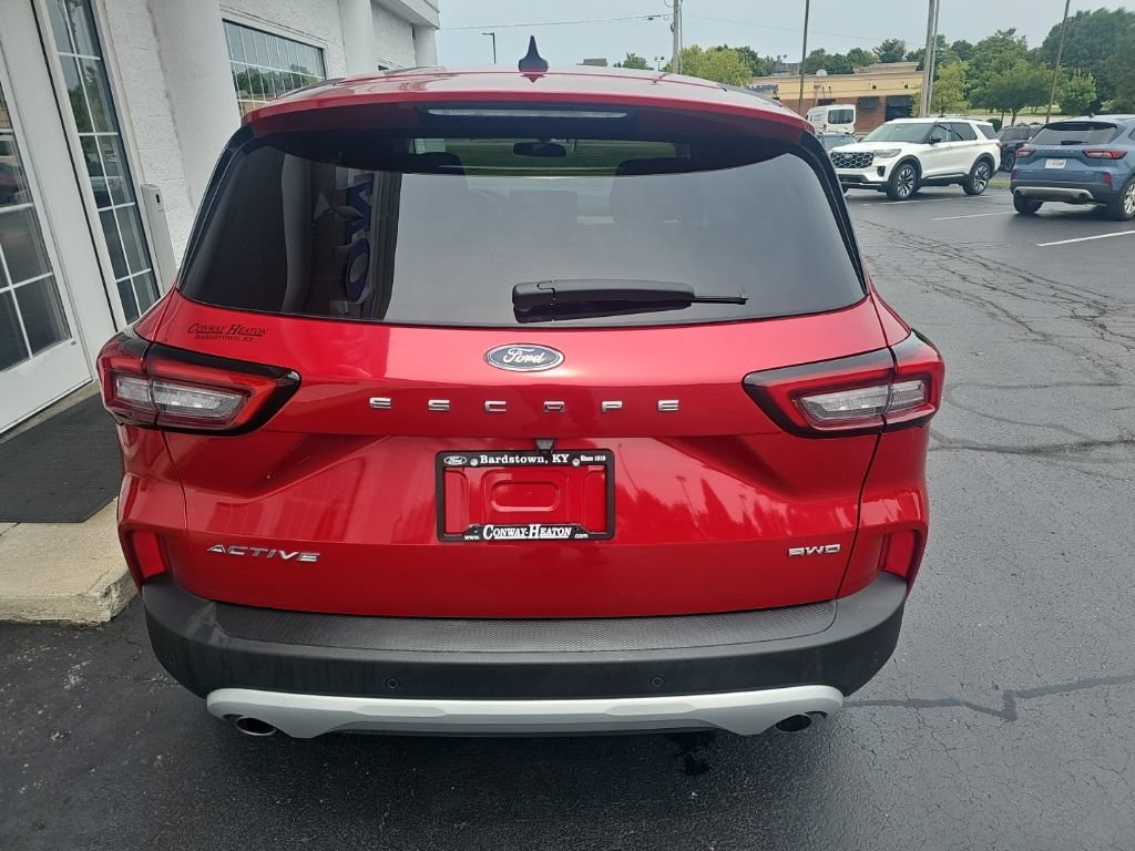 Used 2023 Ford Escape Active w/ Tech Pack #2 AWD/4WD image 5