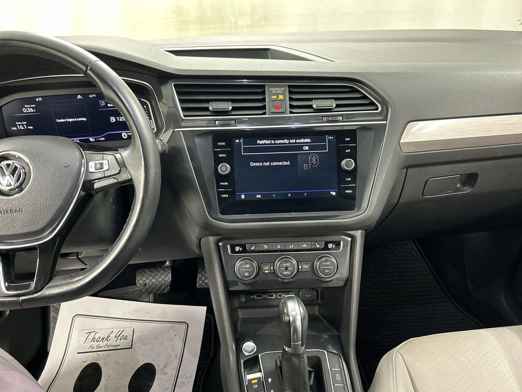 Used 2019 Volkswagen Tiguan SEL AWD/4WD image 18