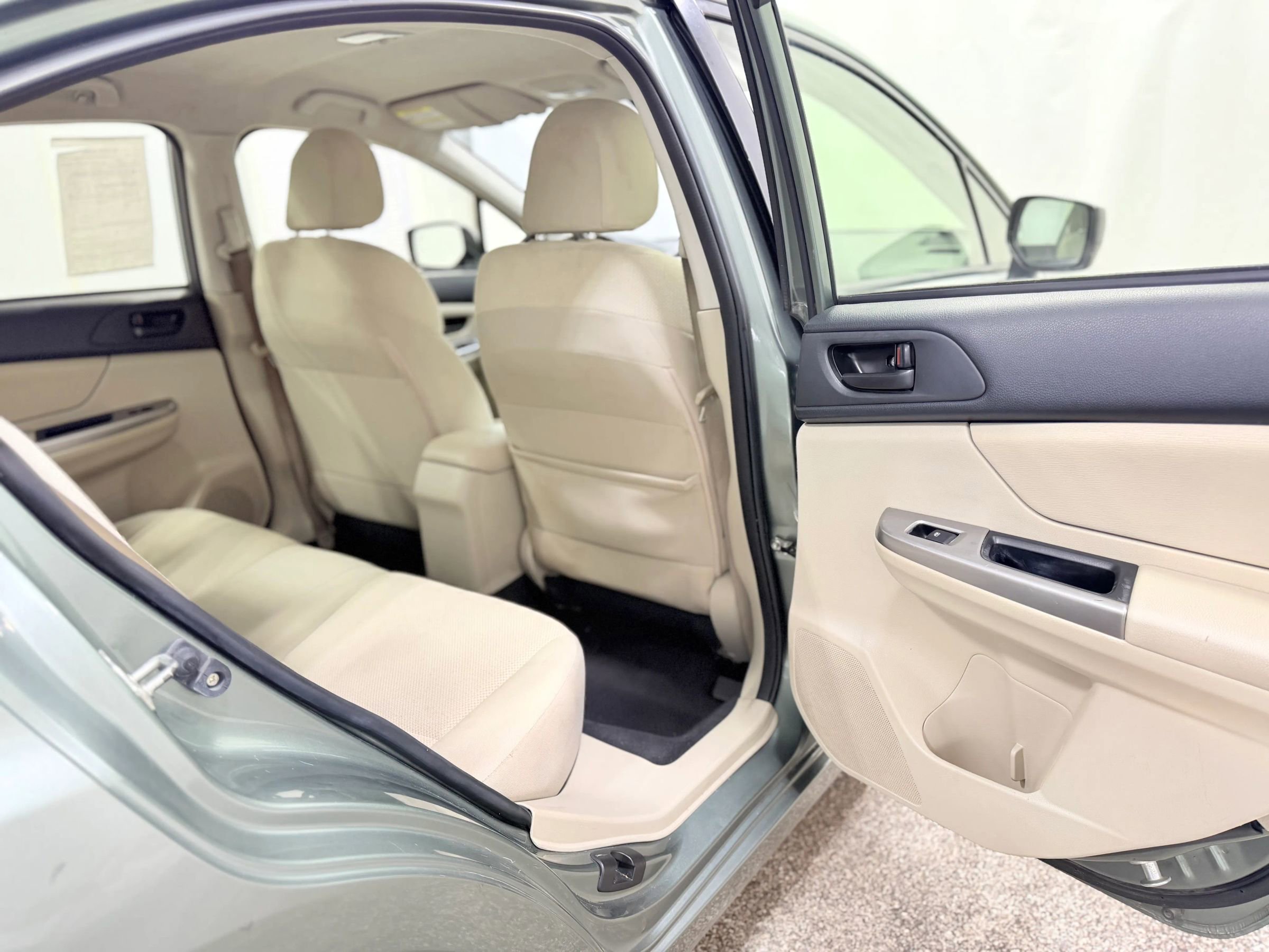 Used 2016 Subaru Impreza 2.0i image 25