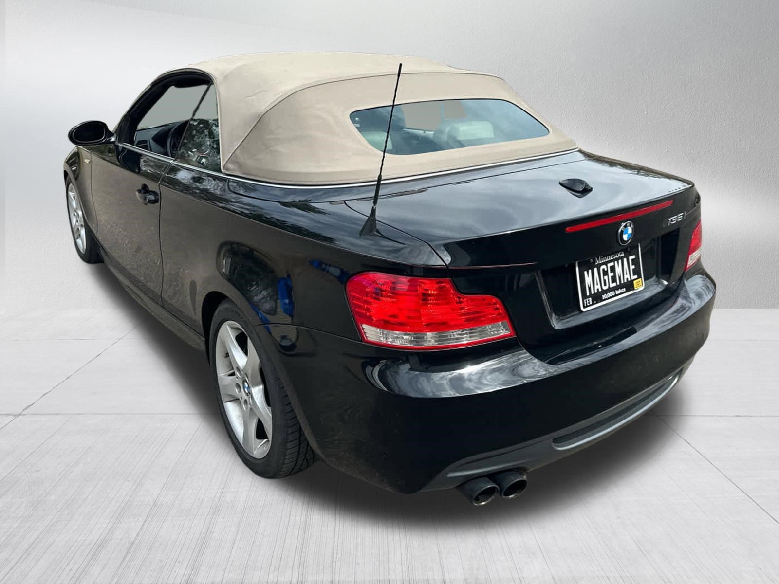 Used 2008 BMW 135i Convertible image 6