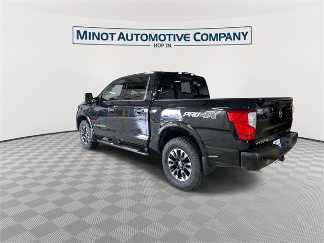 Used 2019 Nissan Titan PRO-4X w/ Pro-4x Convenience Package image 6