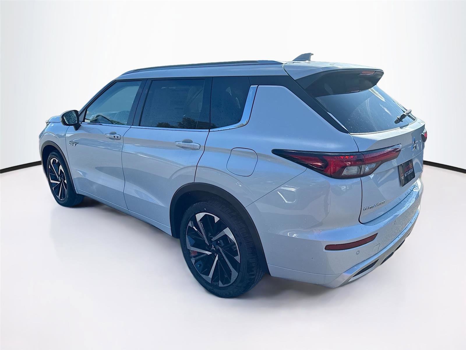 New 2025 Mitsubishi Outlander SEL image 5
