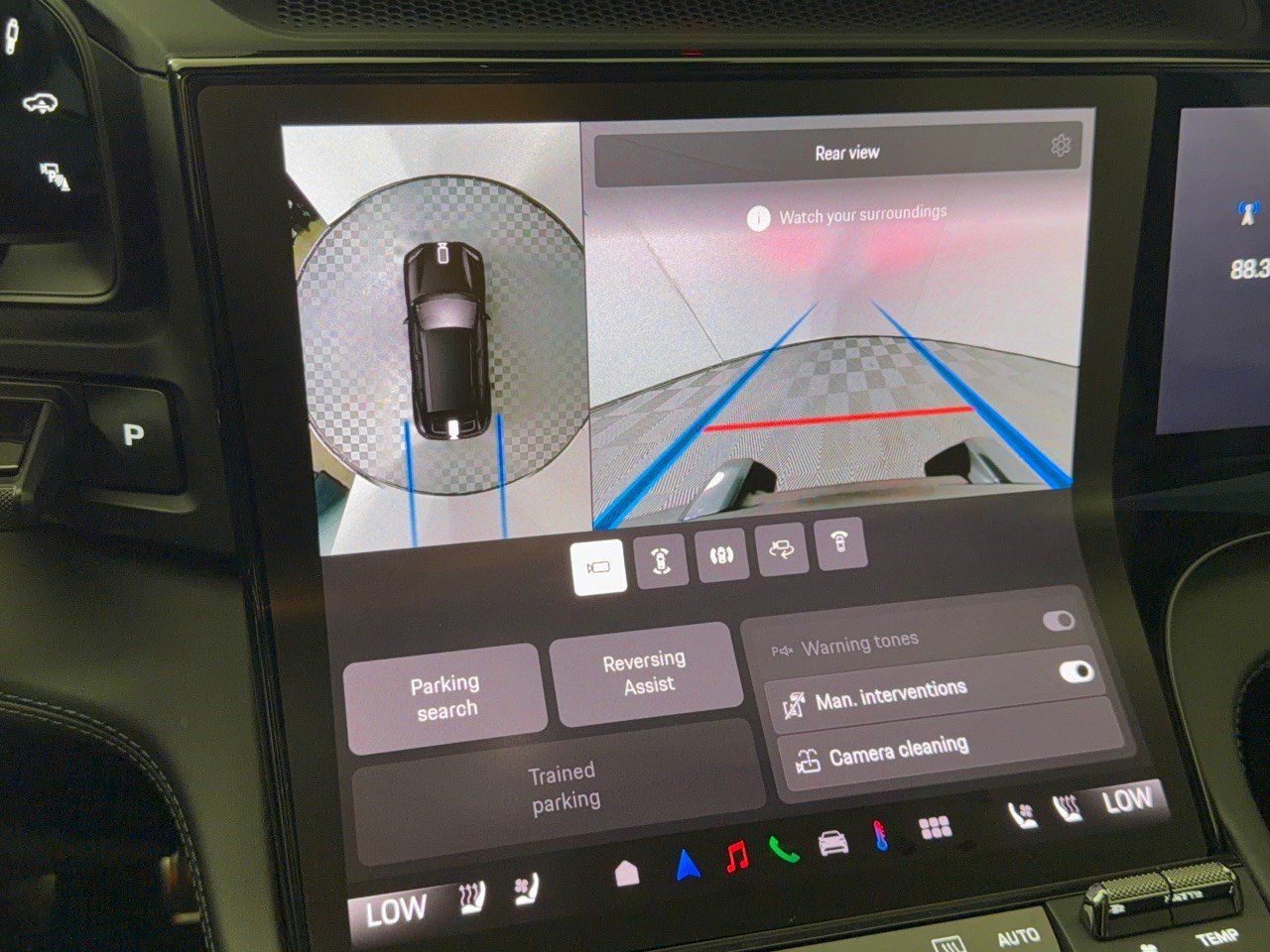 New 2026 Porsche Cayenne Electric AWD/4WD image 24