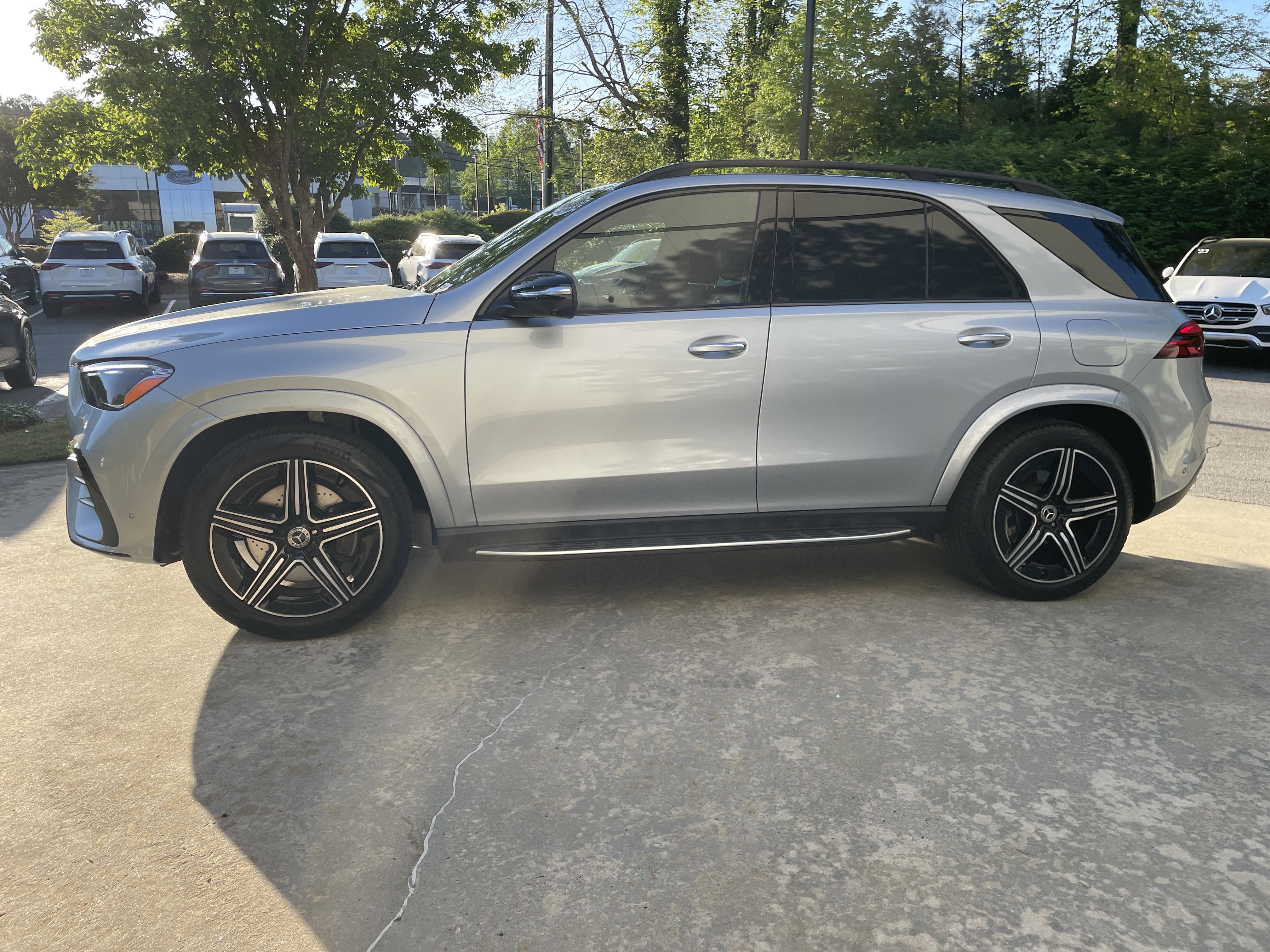Certified 2025 Mercedes-Benz GLE 450e 4MATIC image 14