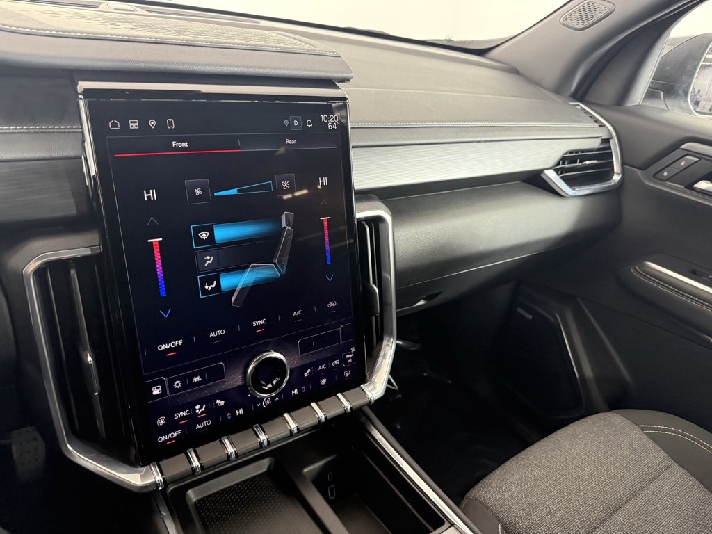 Used 2025 GMC Acadia Elevation image 26