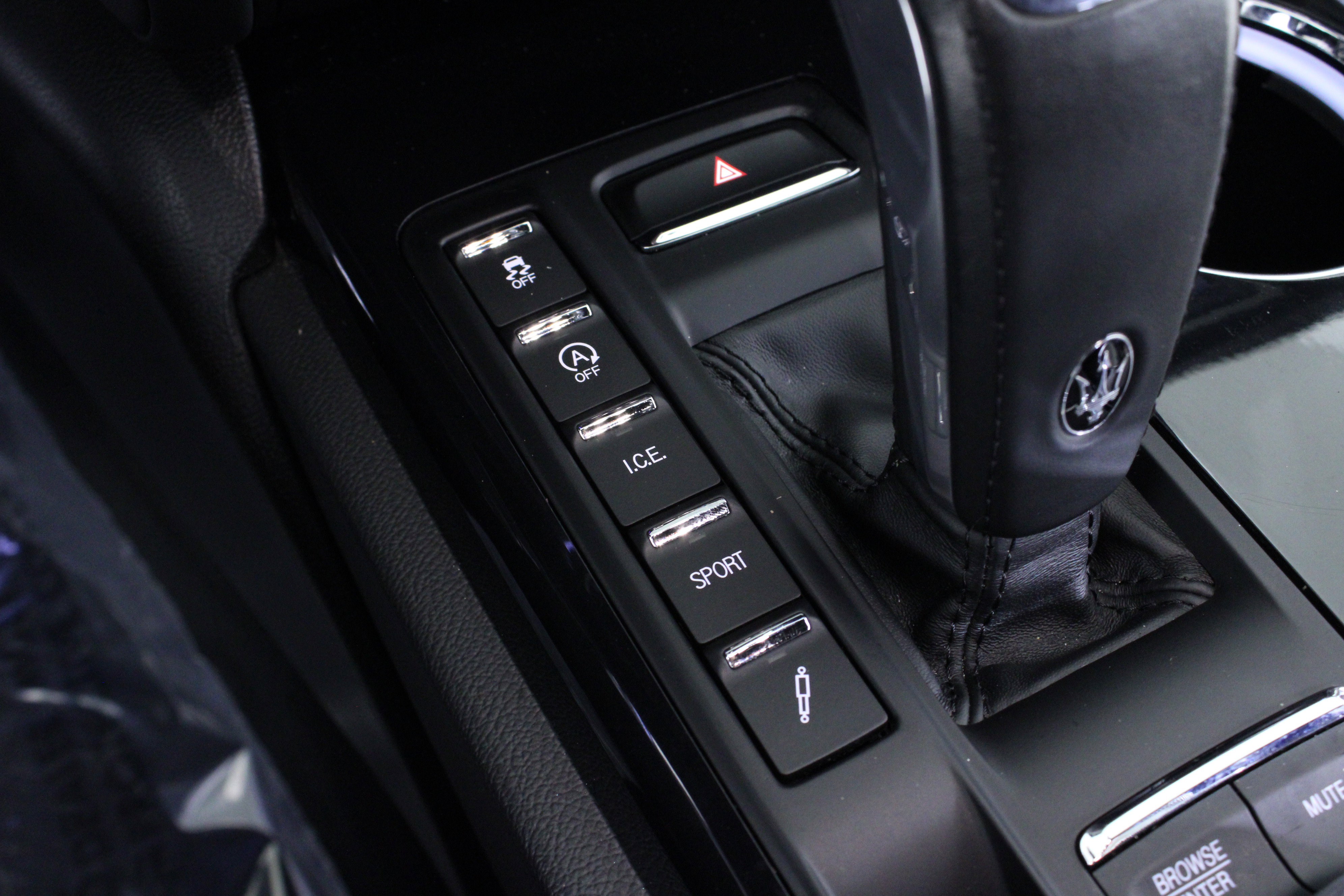 Used 2021 Maserati Quattroporte S image 31