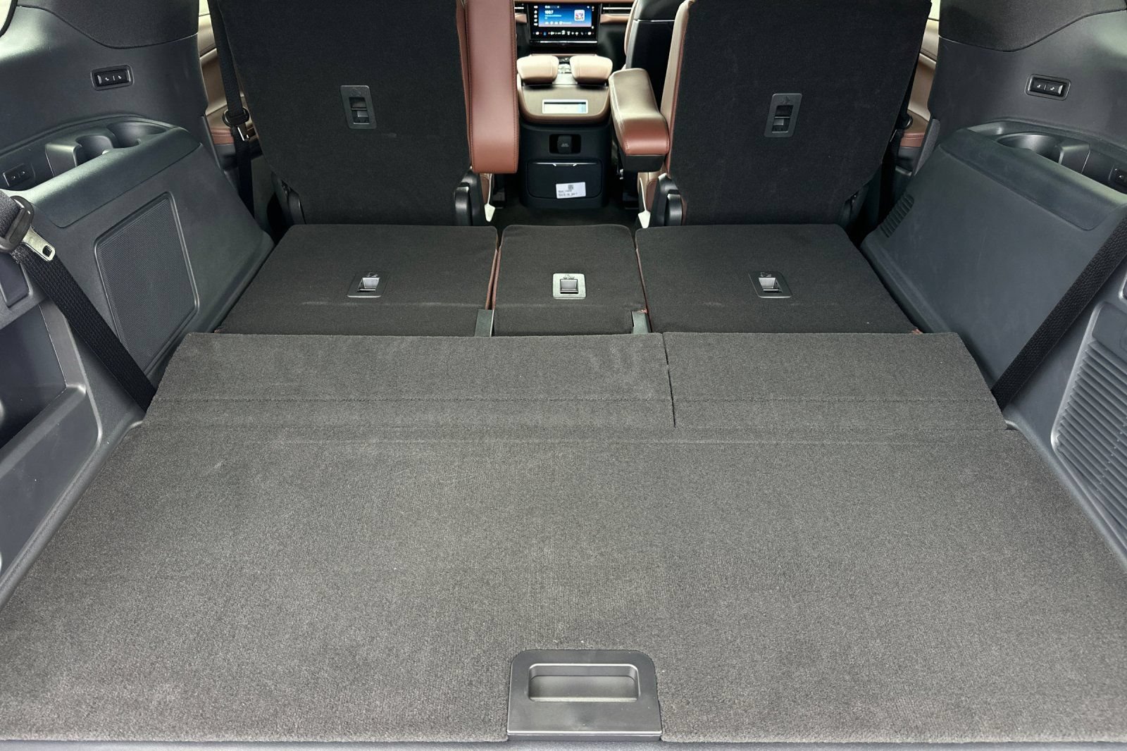 New 2026 Lincoln Navigator Reserve AWD/4WD image 15