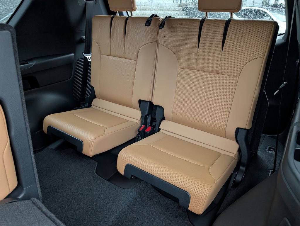 New 2026 Lexus LX 600 4WD w/ Luxury Package image 6