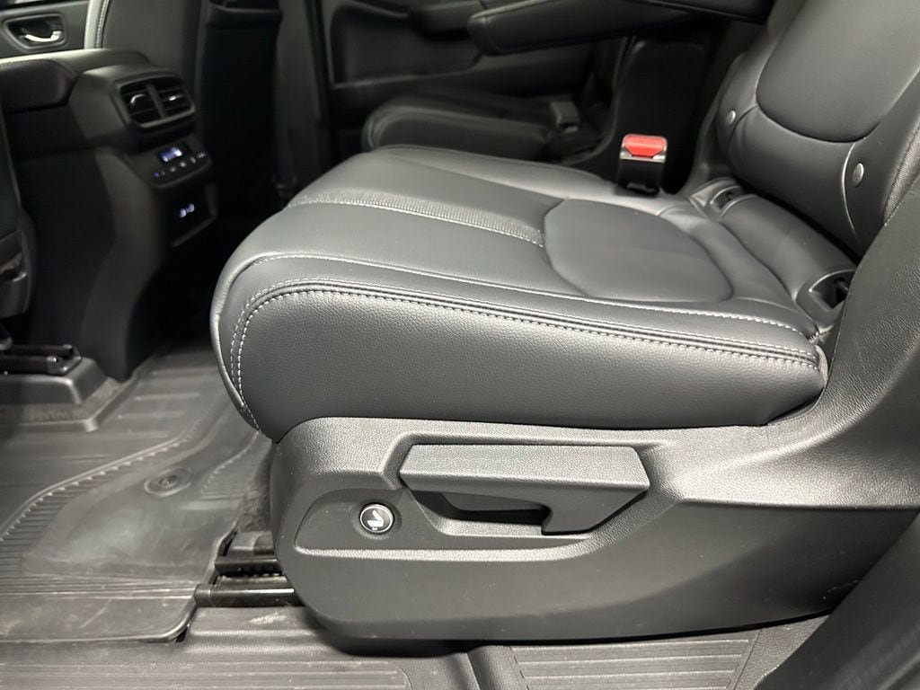Used 2023 Honda Pilot EX-L image 40