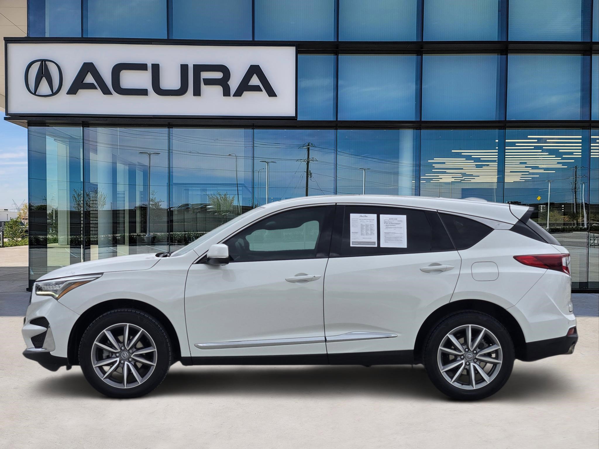 Used 2021 Acura RDX w/ Technology Package image 3