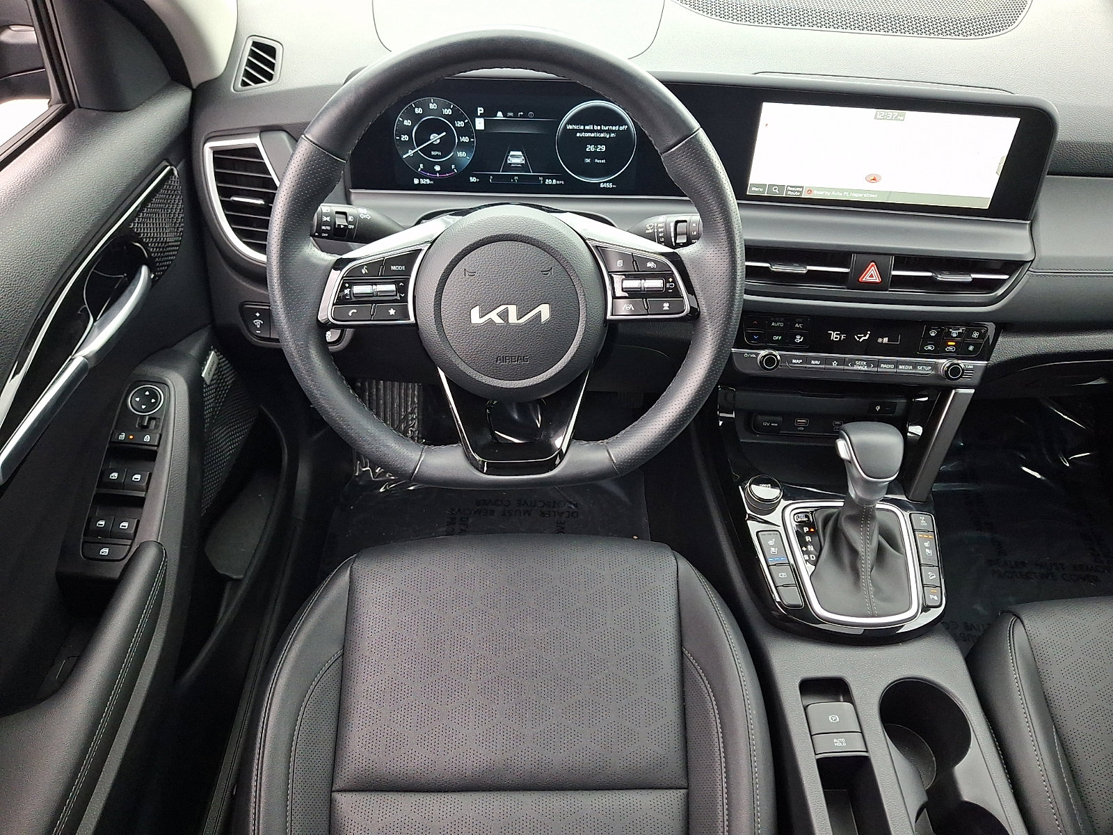 Certified 2025 Kia Seltos SX w/ SX Sunroof Package image 11