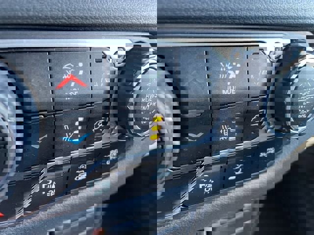 Used 2024 Jeep Wrangler Unlimited Rubicon 4xe image 27