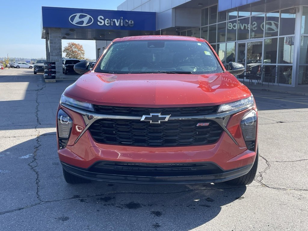 Used 2024 Chevrolet Trax RS video 2