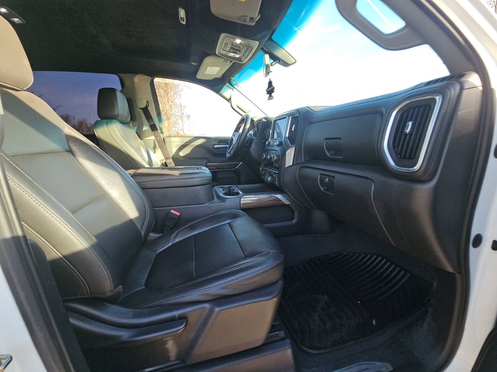 Used 2019 Chevrolet Silverado 1500 RST w/ All-Star Edition image 14