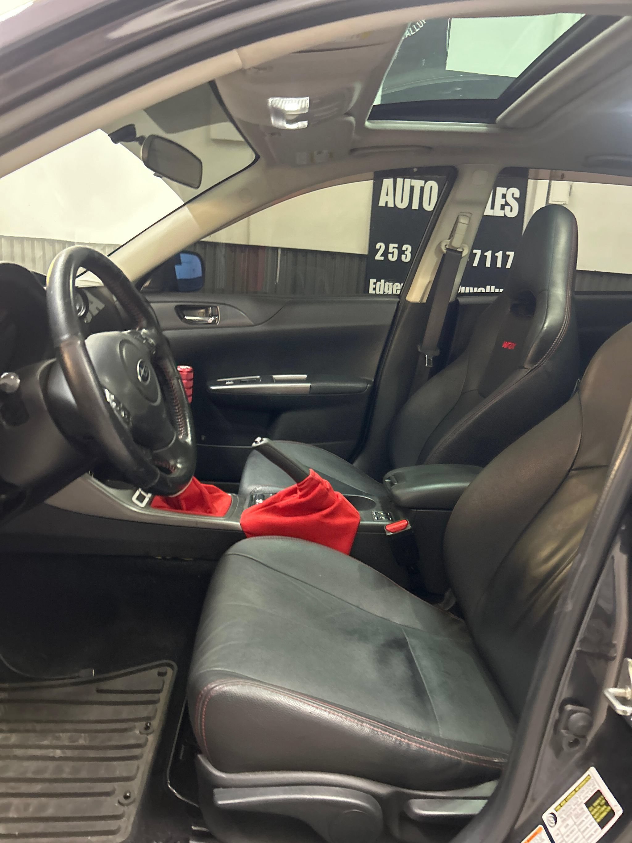 Used 2014 Subaru Impreza WRX Limited w/ Navigation System Package AWD/4WD image 8