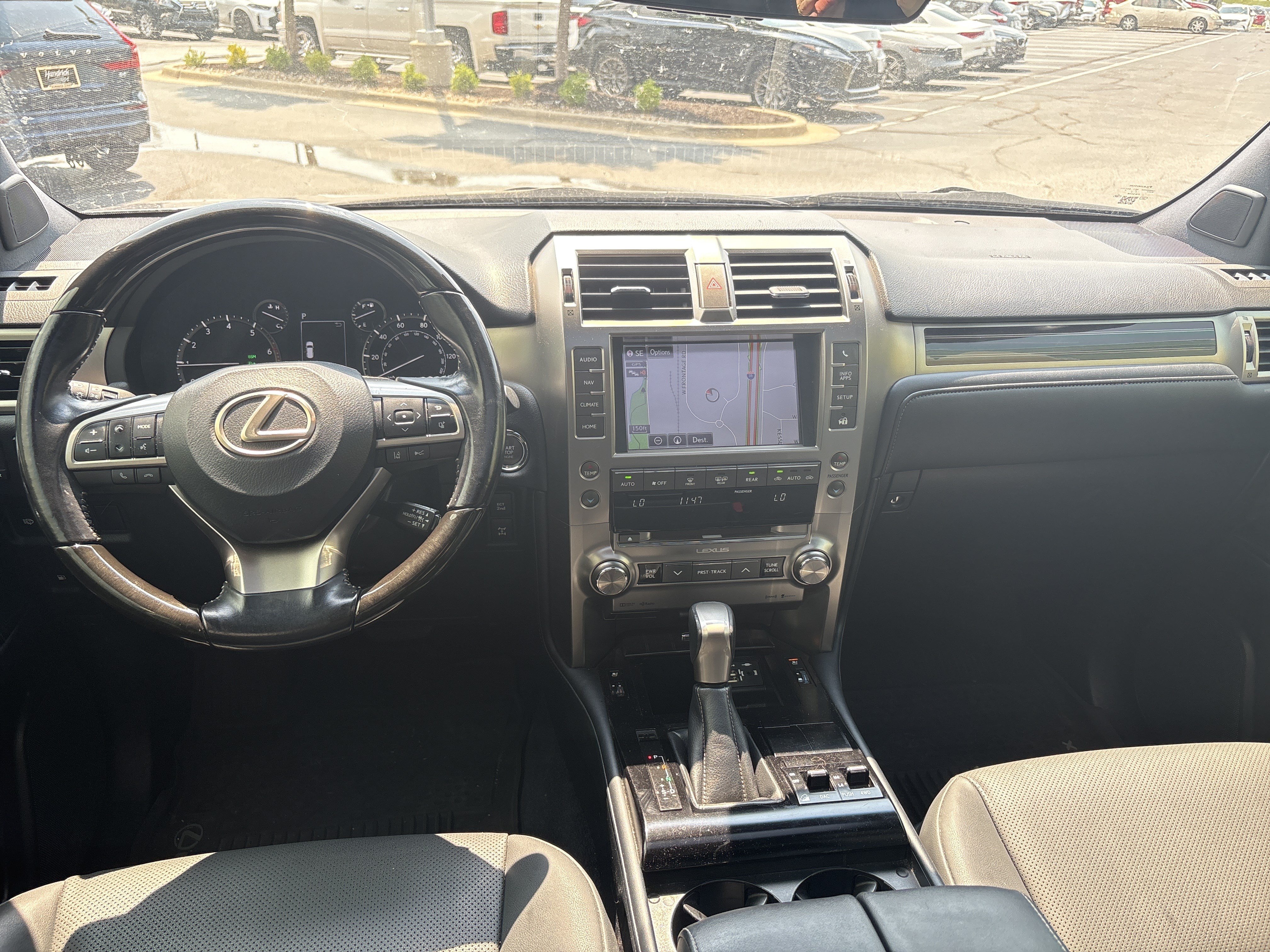 Used 2020 Lexus GX 460 Premium w/ Premium Package AWD/4WD image 29