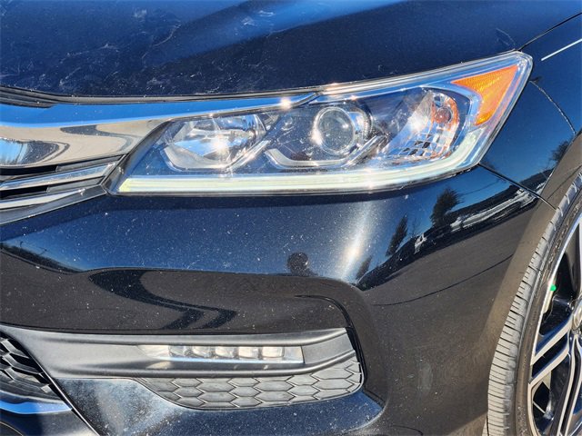 Used 2016 Honda Accord Sport image 23