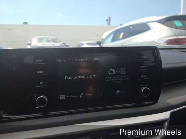 Used 2021 Kia K5 LXS FWD image 11
