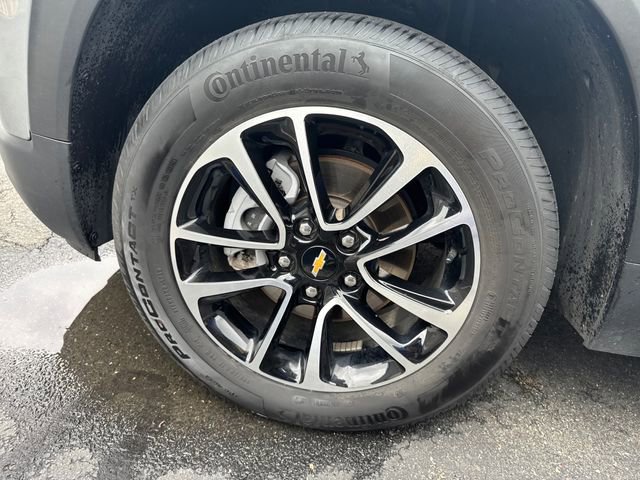 Used 2025 Chevrolet TrailBlazer LT AWD/4WD image 18