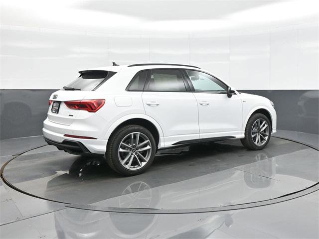 New 2025 Audi Q3 2.0T Premium image 7