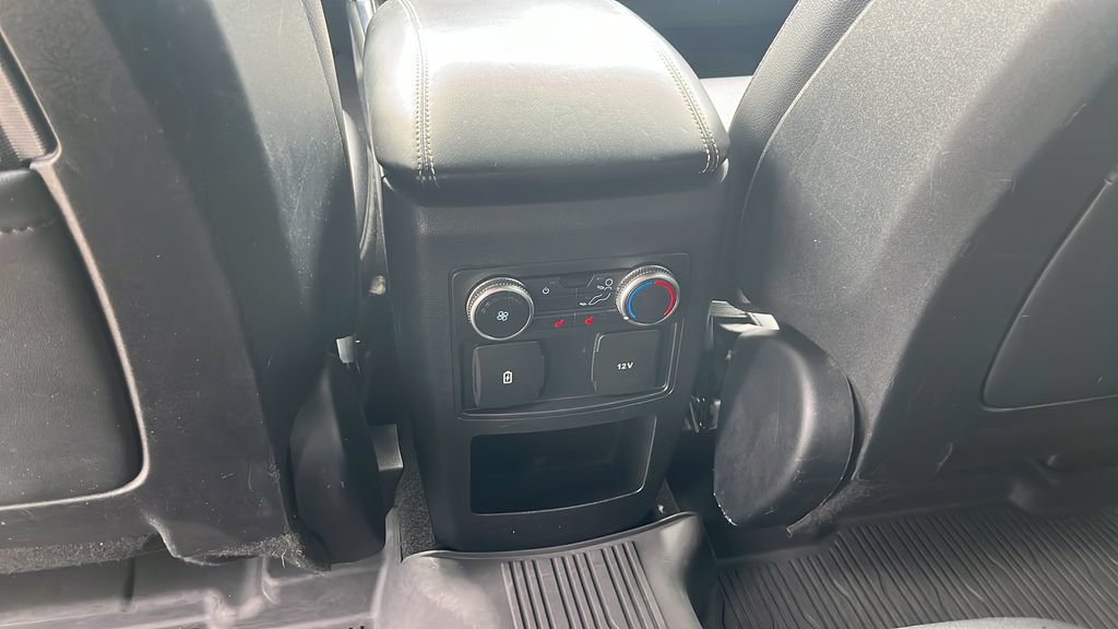 Used 2020 Ford Explorer XLT w/ Equipment Group 202A AWD/4WD image 20
