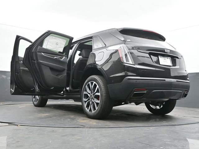 New 2026 Cadillac XT5 Sportv w/ LPO, Onyx Lite Package AWD/4WD image 66