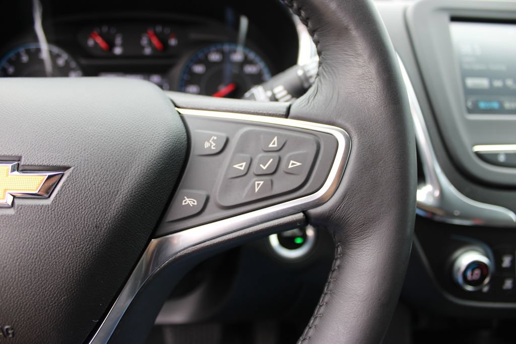 Used 2018 Chevrolet Equinox LT FWD image 15