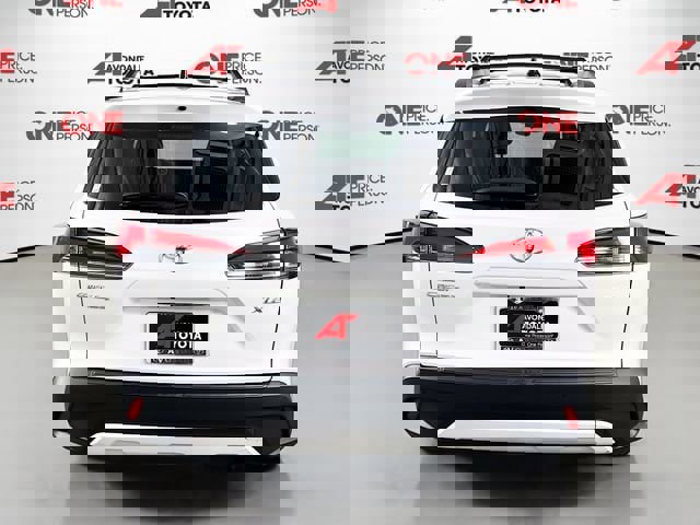 Certified 2025 Toyota Corolla Cross XLE w/ Convenience Package image 6