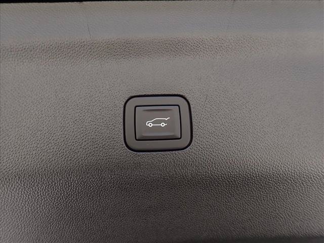 New 2026 Chevrolet Tahoe Premier w/ Sun And Tow Package AWD/4WD image 9