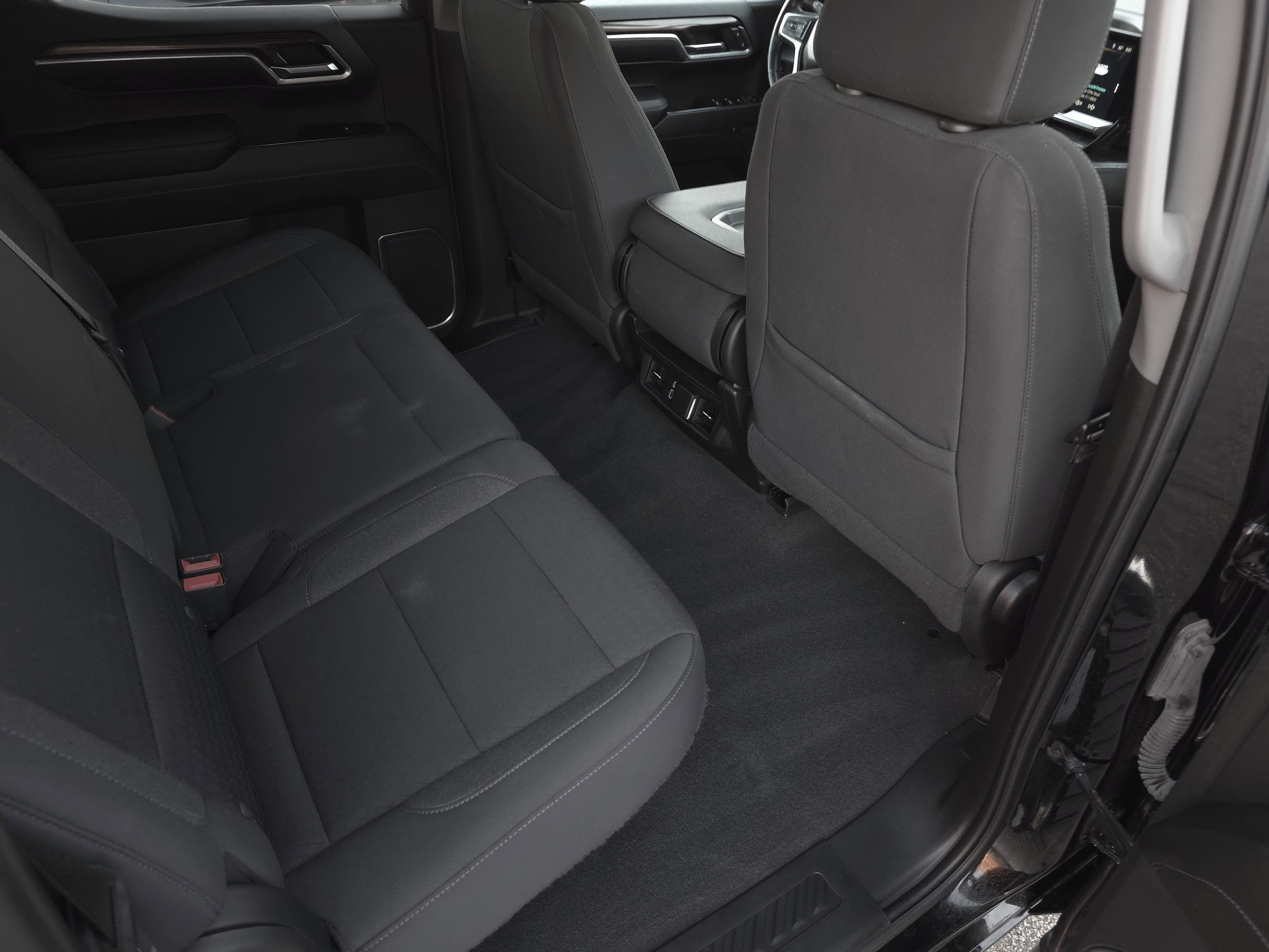 Used 2022 Chevrolet Silverado 1500 LT image 35