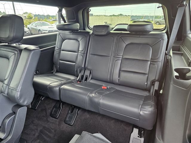 Certified 2023 Lincoln Navigator L Reserve image 18
