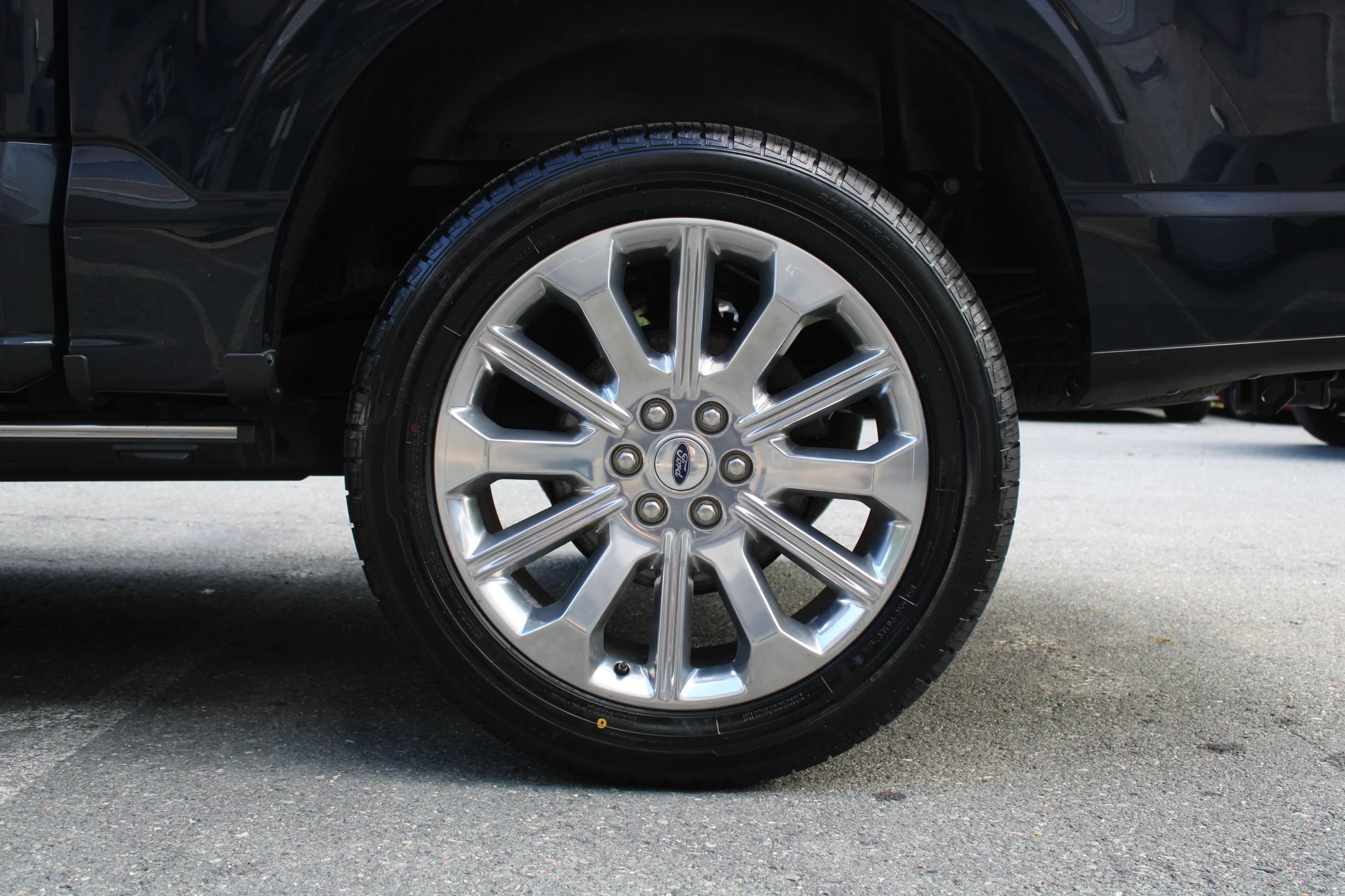 Used 2021 Ford F150 Limited AWD/4WD image 42
