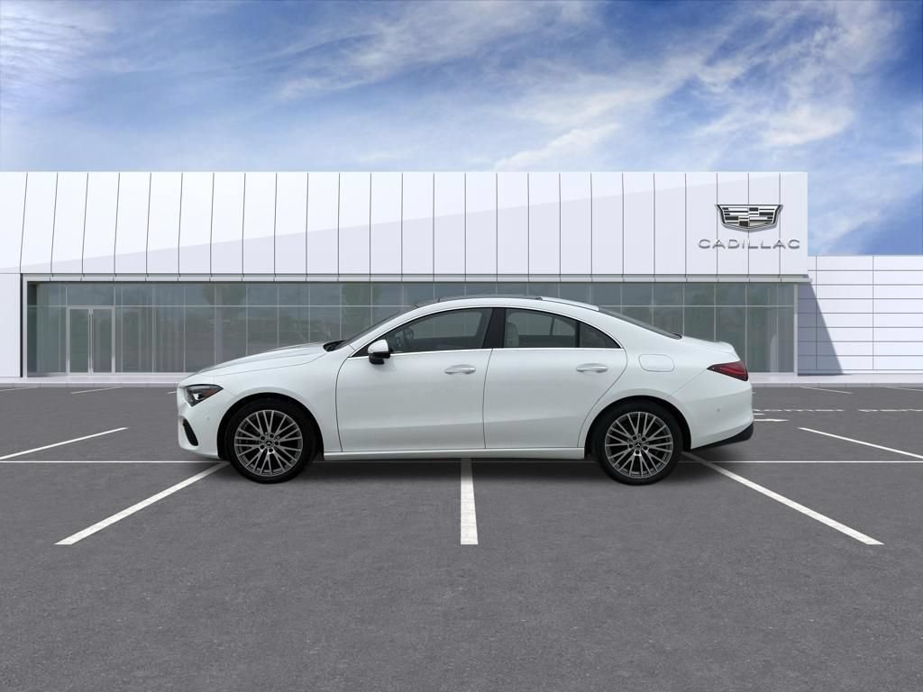 Used 2025 Mercedes-Benz CLA 250 4MATIC image 5