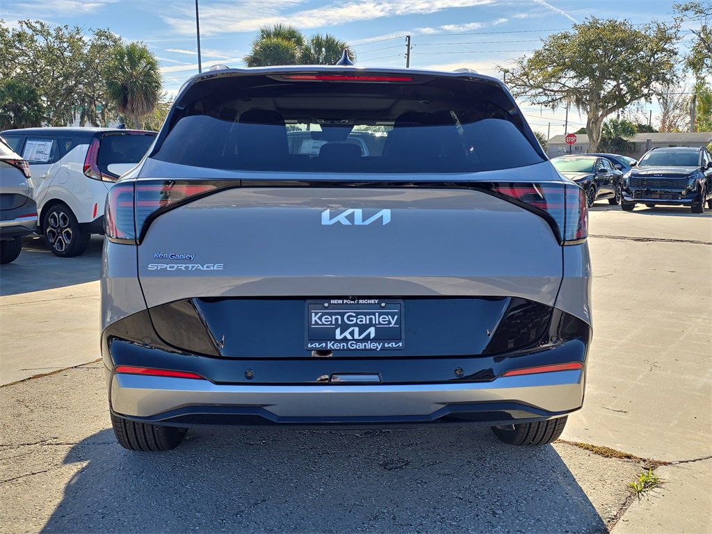 New 2026 Kia Sportage SX image 7