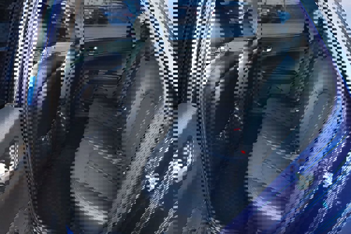 Used 2018 Kia Optima S w/ Panoramic Sunroof Package image 12