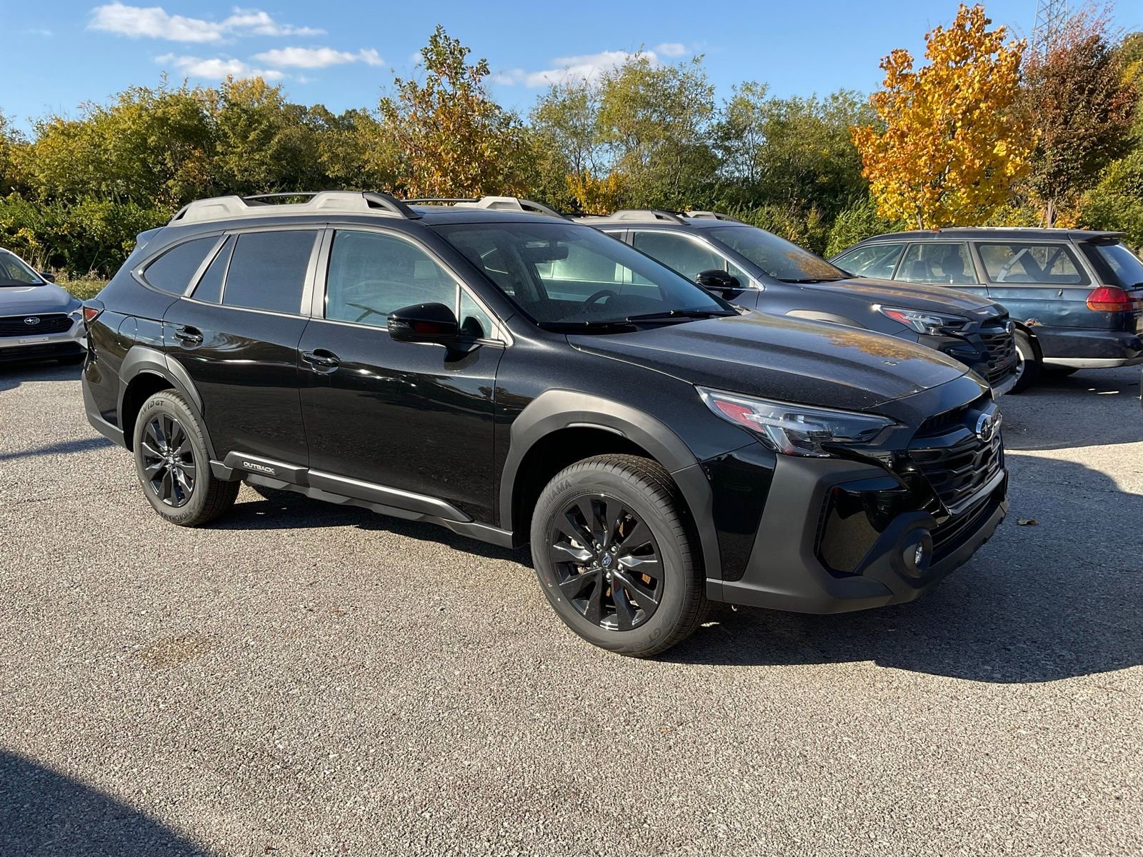 Used 2025 Subaru Outback Onyx Edition image 3