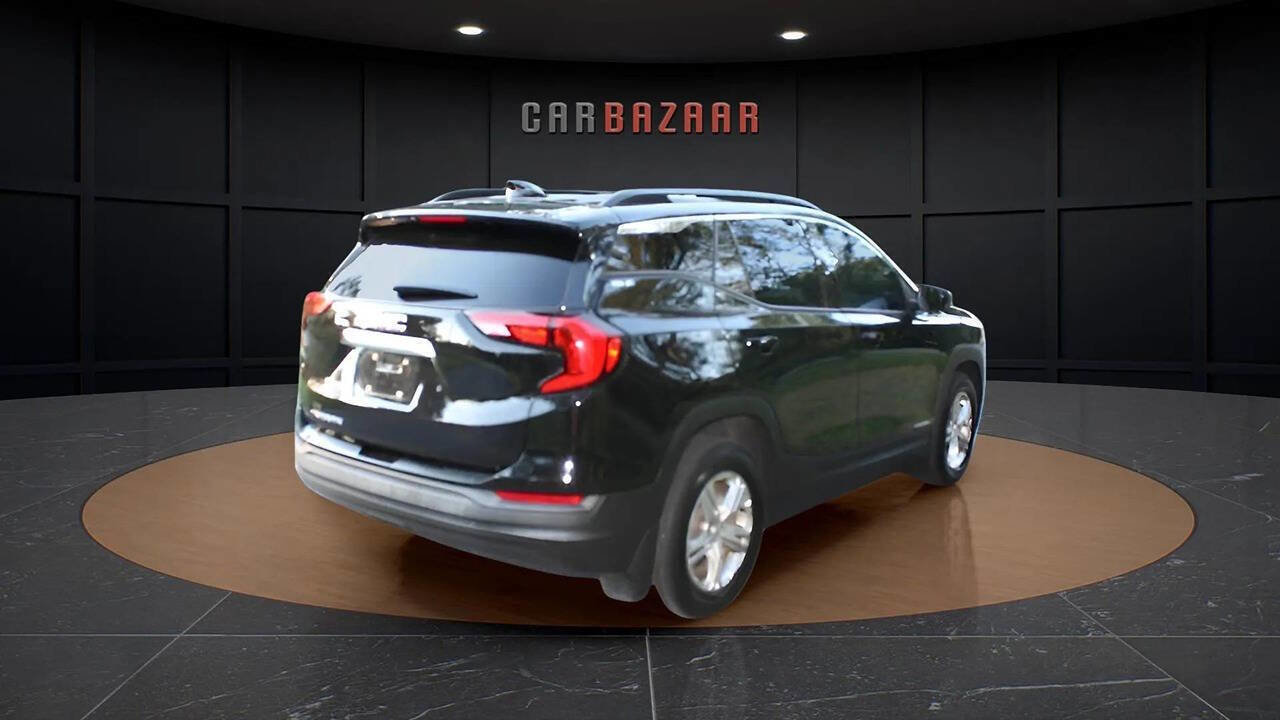 Used 2018 GMC Terrain SLE w/ Driver Convenience Package image 10