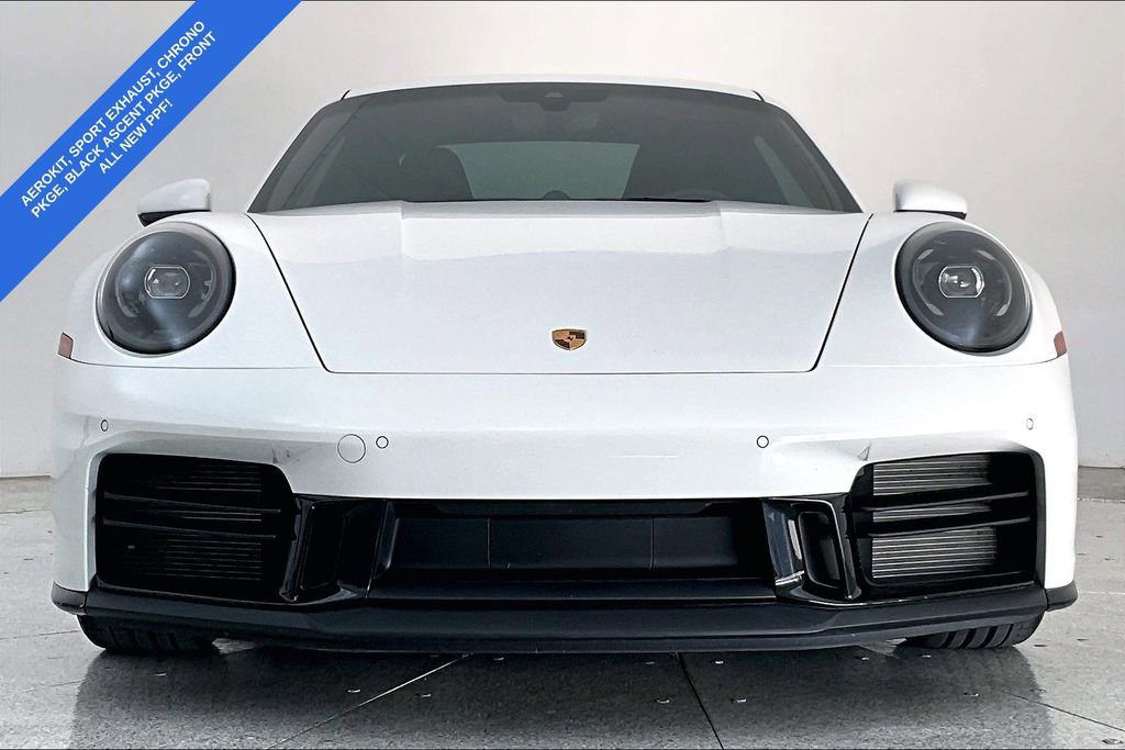 Used 2025 Porsche 911 Carrera image 6