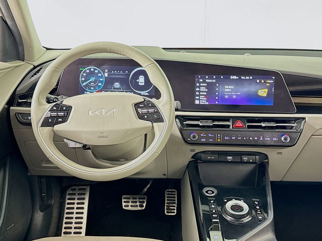 Used 2023 Kia Niro Wave w/ Wave Preserve Package image 11