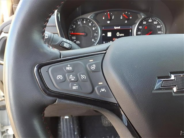 Used 2022 Chevrolet Equinox RS w/ Infotainment Package image 14