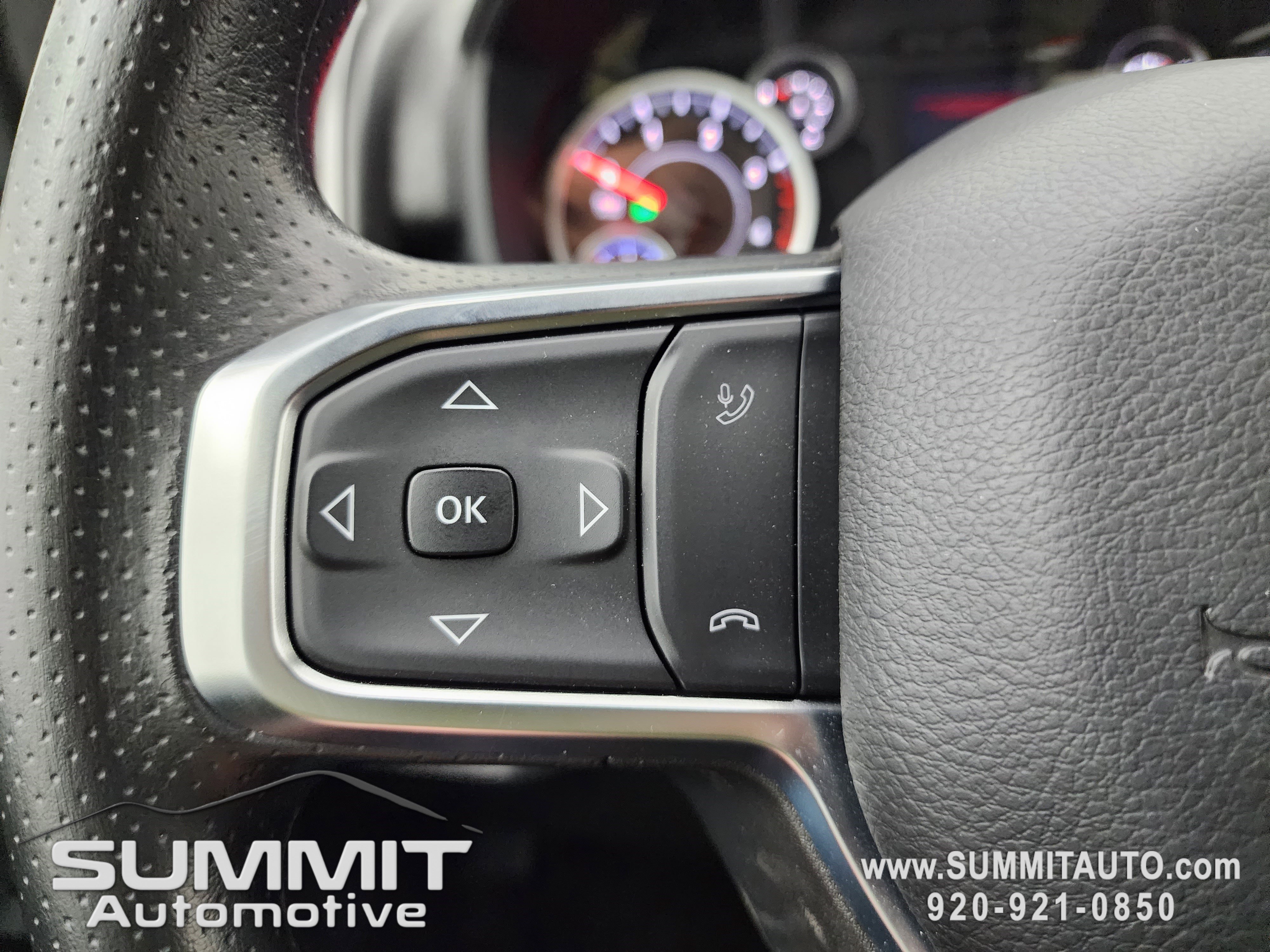 New 2025 RAM 5500 Tradesman AWD/4WD image 16